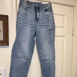 American Eagle mom jeans